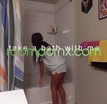 Crazyjamjam Porn Video Nude in bathroom